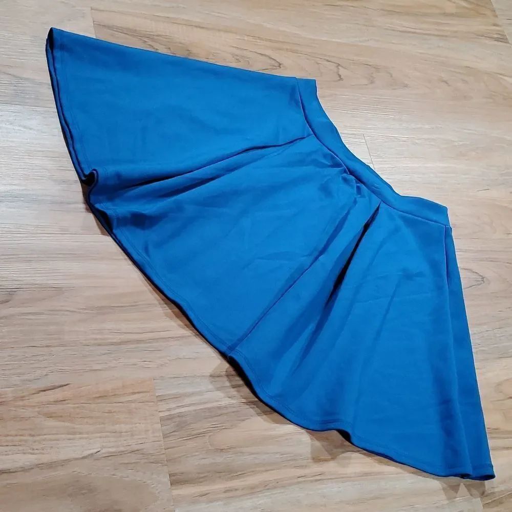 🔺️SOF USA Blue Pleated Flared Skater Skirt Medium